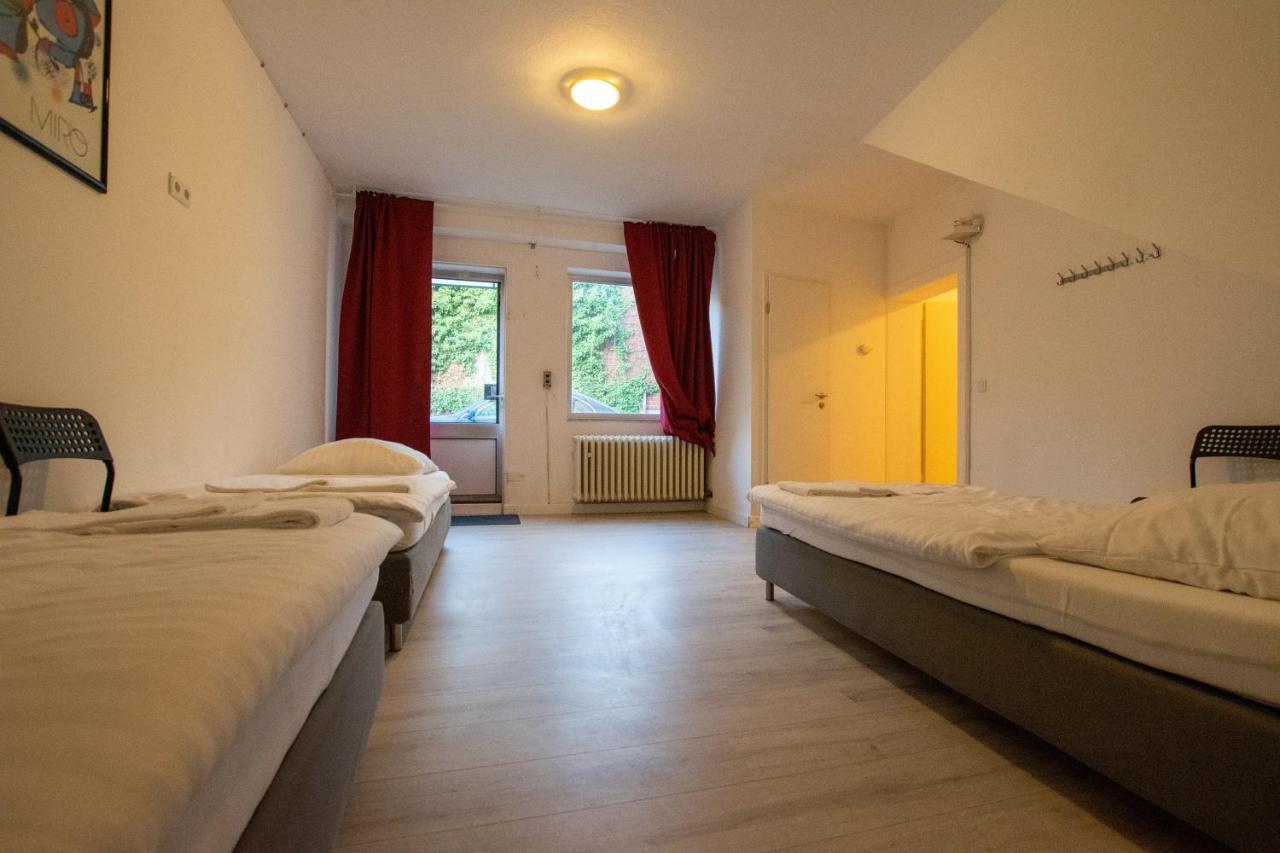 Spacious House Dusseldorf Exterior photo