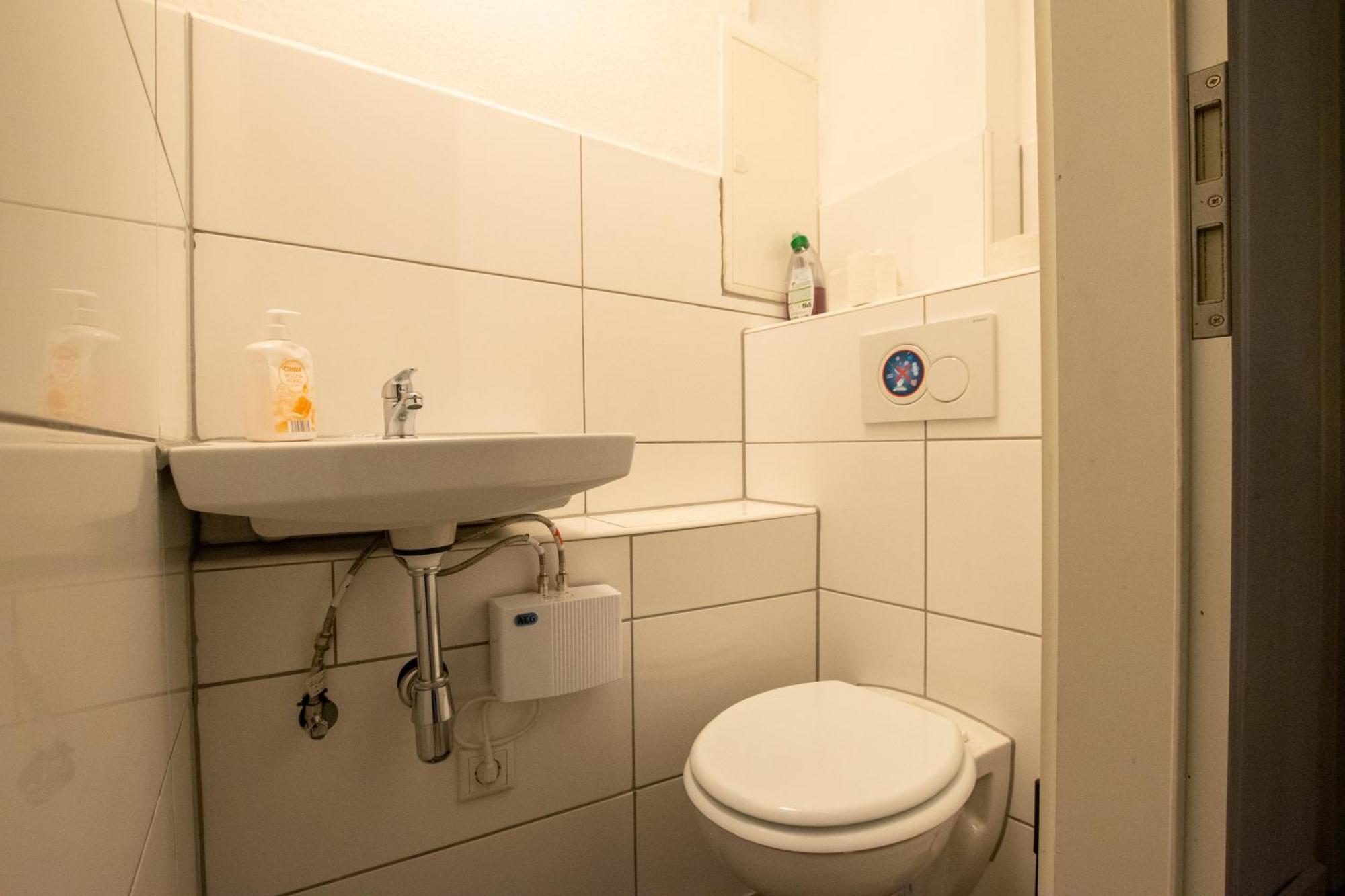 Spacious House Dusseldorf Room photo